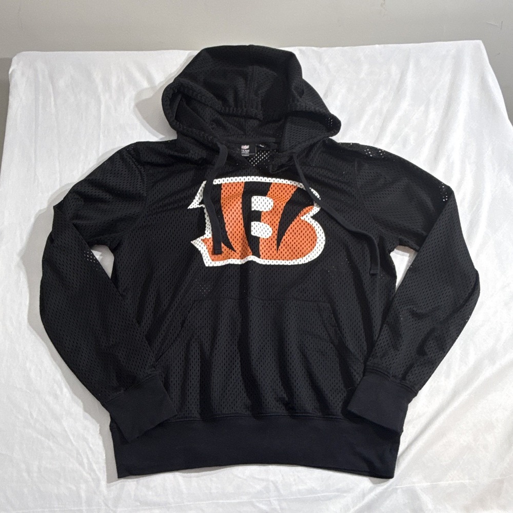 NFL Team Apparel Cincinnati Bengals Mesh Pullover Hoodie Black Size women’s L